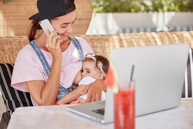 Accessing Breastfeeding Help From Anywhere: The Rise Of Virtual Lactation Consultants