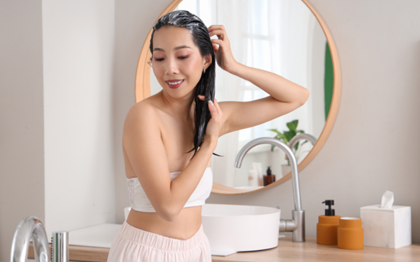 How to Properly Use Hair Masks: A Guide for Every Hair Type